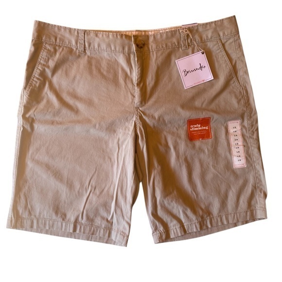 Dockers Pants - Dockers Womens Truly Slimming Khaki Shorts, Size 18,  NWT, 2010, Retired Style